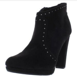 REPORT Women’s Black Suede Studded REMI Ankle Boots Size 9